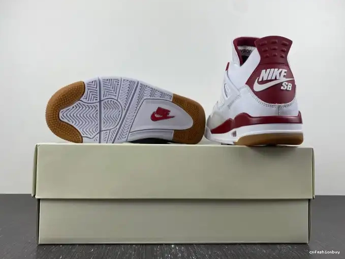 4 Retro DR5415-160 Jordan SB Pine Red 0601